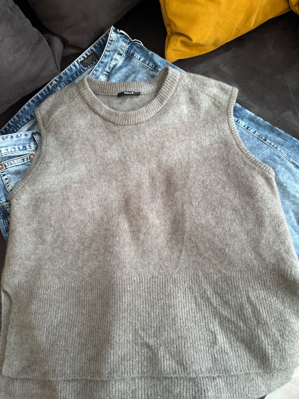 Opus Pullover & Sweatshirts: OPUS Pullunder mit Mohair neuwertig – Neu (gemäss Beschreibung) aus Merishausen von yourdream 6