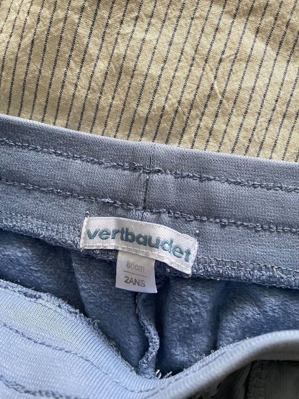 Pantaloni: 3x Hosen Gr. 86, 104 – Usato da Widen venduto da juinl 1