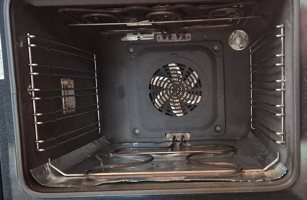 Electrolux Fours: Backofen Electrolux – D'occasion à Schänis par 1234567890ABCDEF 1