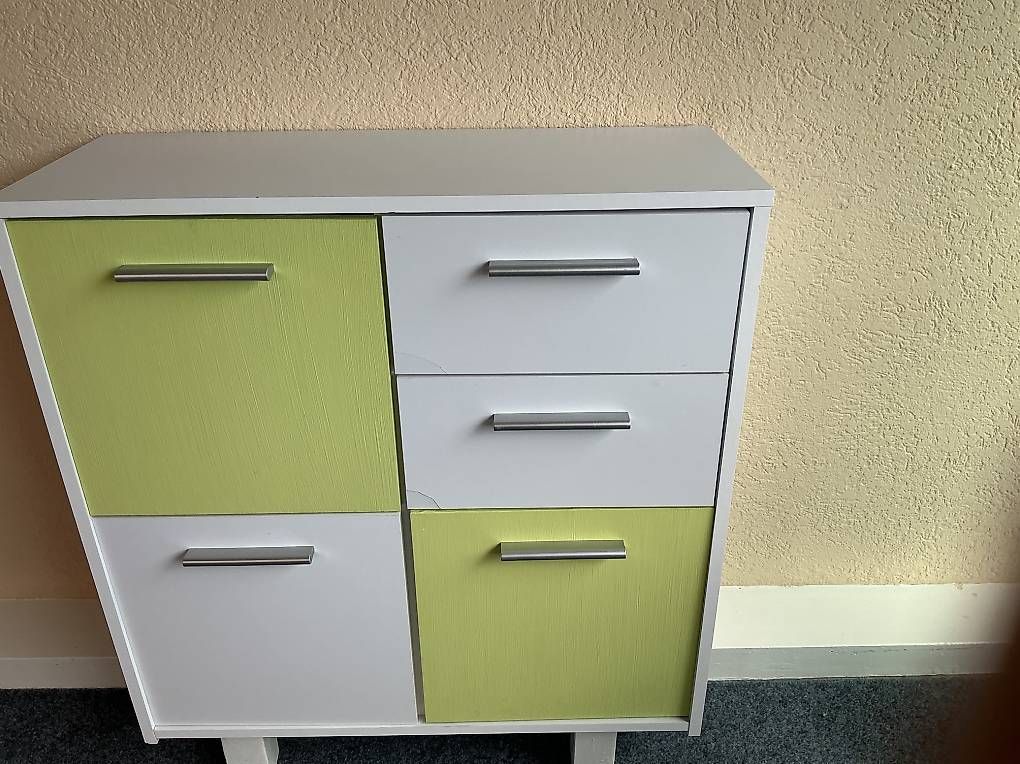 Kommoden: Kommode 77 cm x 77 cm x 30 cm – Gebraucht aus baar von Wottau