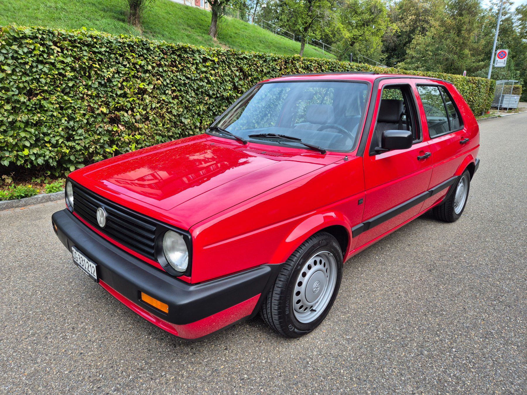 VW Automobili: vw golf 2 1.8 (Frisch mfk) – Usato da St gallen venduto da tas_2vw5