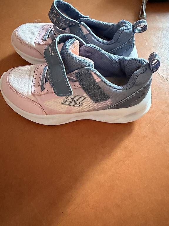Scarpe per ragazze: Sketchers Schuh – Usato da Gwatt (Thun) venduto da Glahad 2