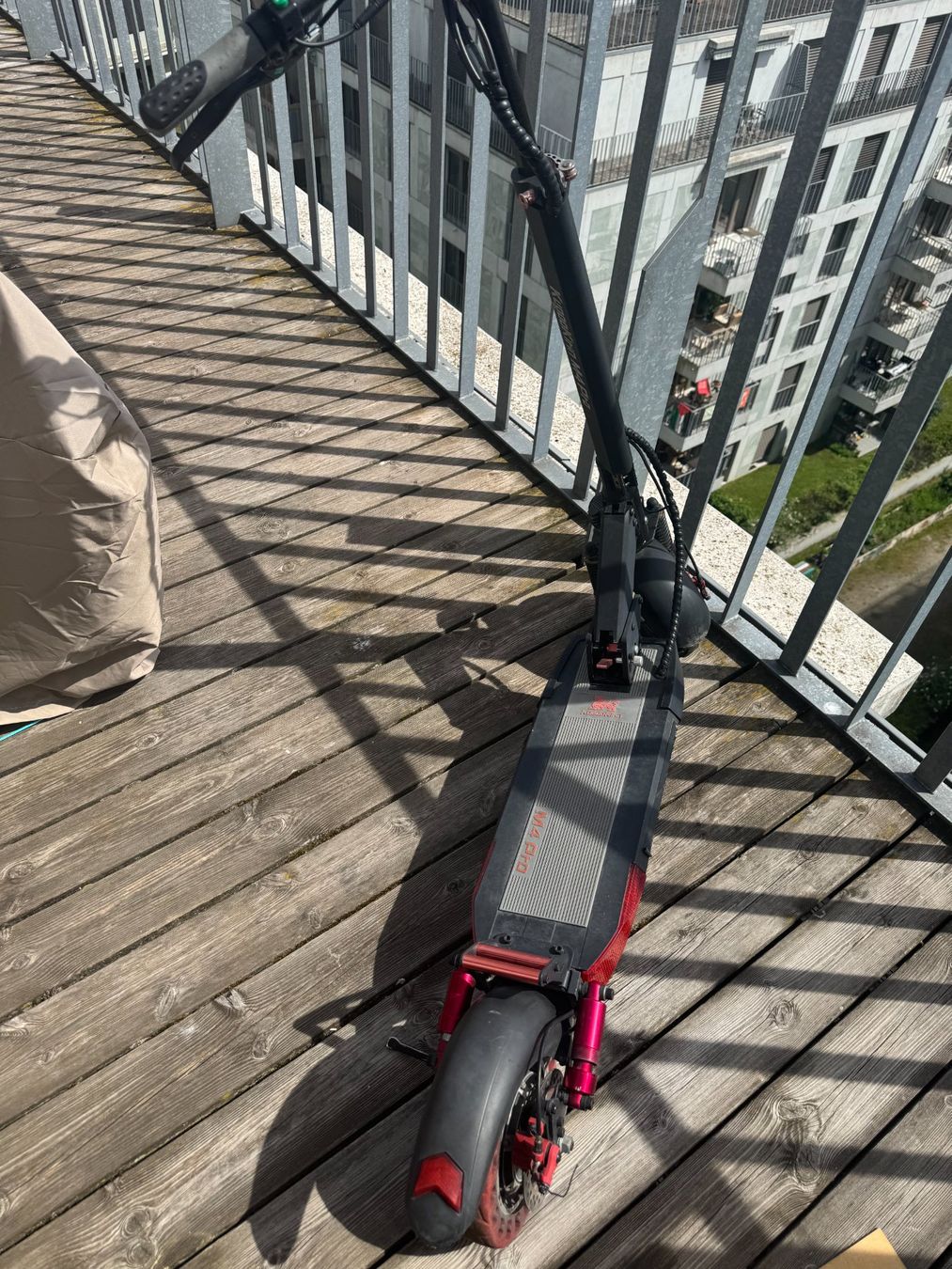 Kickboard: Trotinette électrique KugooKirin M4 Pro à réparer – Gebraucht aus Lausanne von ray_ck66 4
