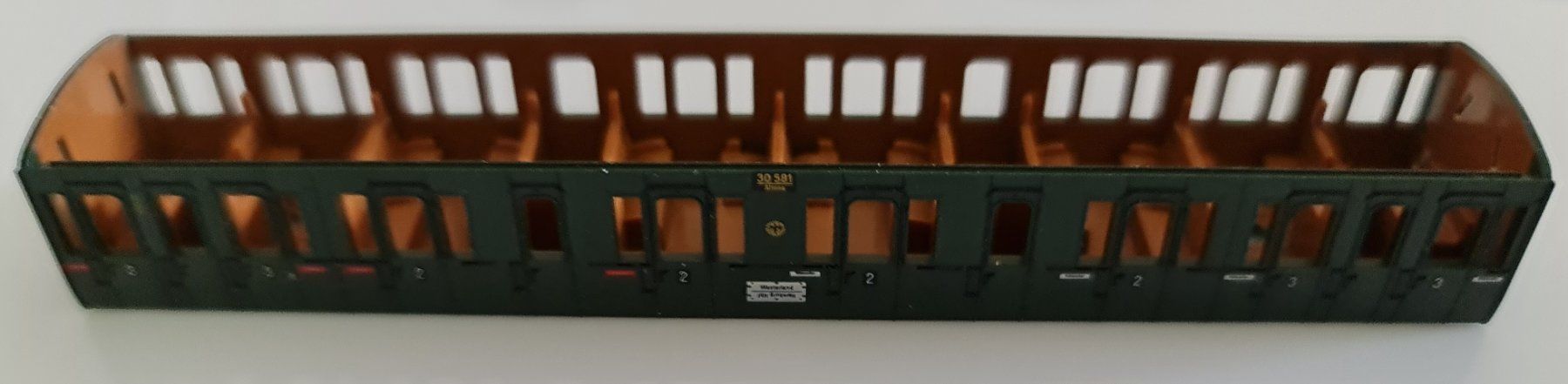 Fleischmann Modellini di ferrovie: Fleischmann DRB Wagen Gehäuse N – Nuovo (secondo la descrizione) da Pfungen venduto da Fastback66