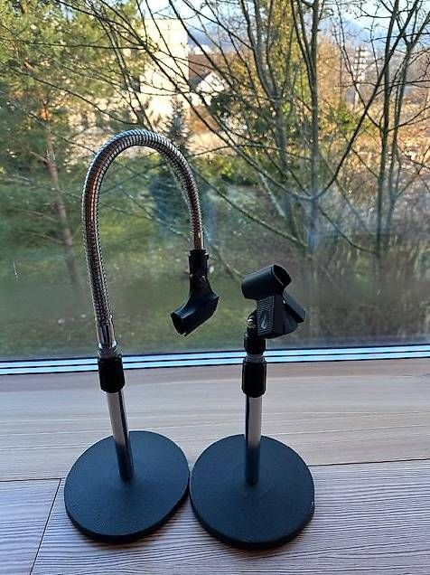 Supporti per strumenti musicali & leggii: Mikrophon+Ständer TOA WM-220 – Usato da Aarau venduto da vio_lrn7 3