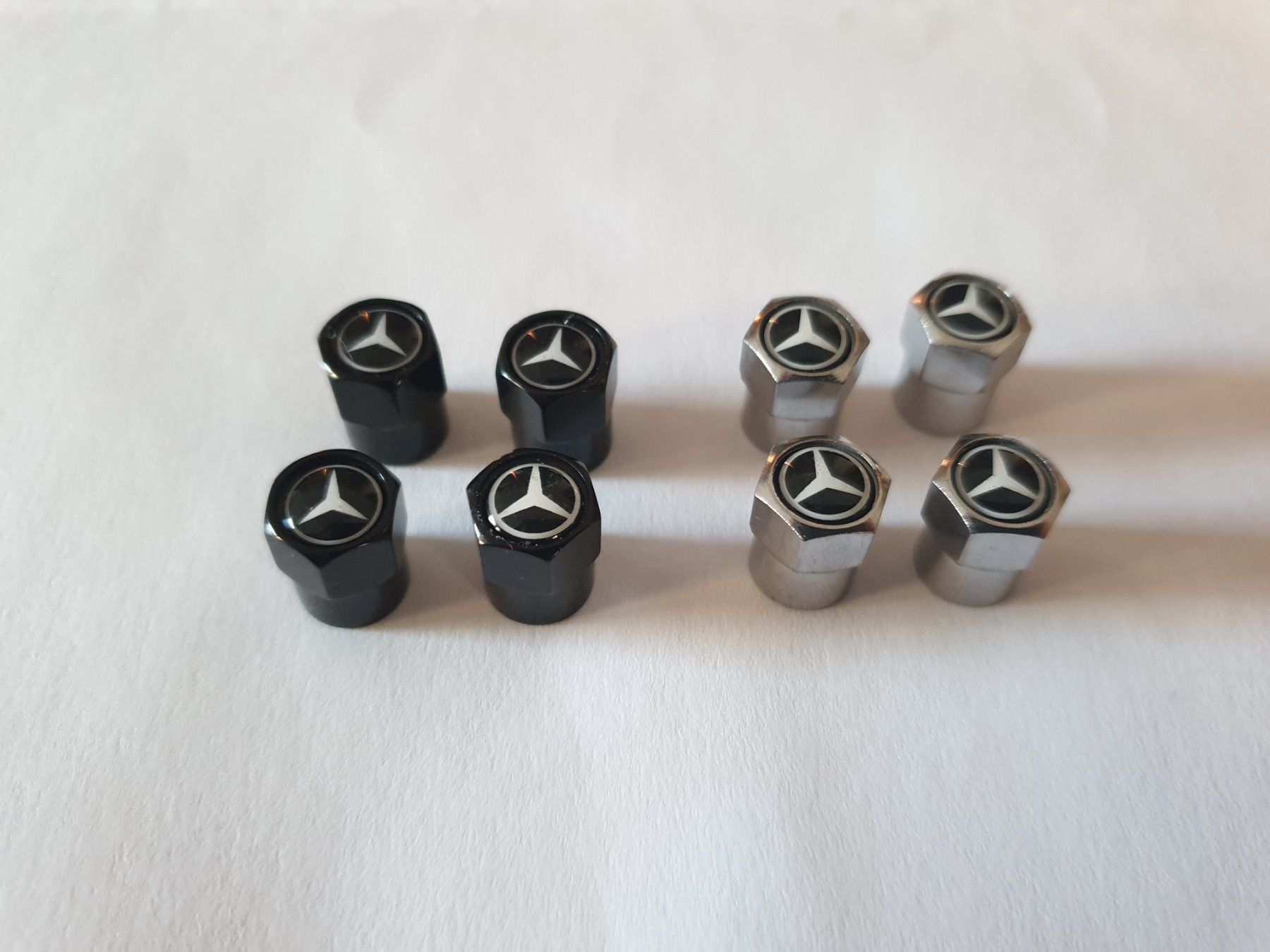 Mercedes-Benz Tutti pezzi di ricambio auto: 4er set Ventilkappen Mercedes – Nuovo e nell'imballaggio originale da Bellikon venduto da Kekko11