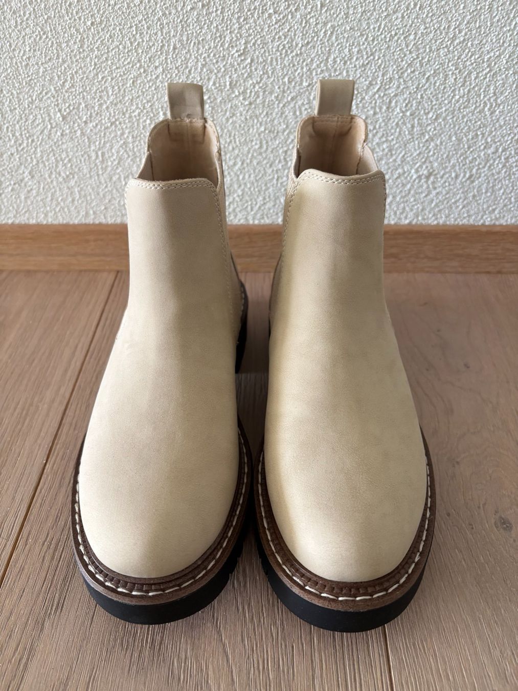 Scarpe da donna: Chelsea Boots, Grösse 36, Neu ! – Nuovo (secondo la descrizione) da Aesch LU venduto da Rovo 1