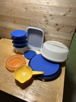 Lot de boîtes Tupperware