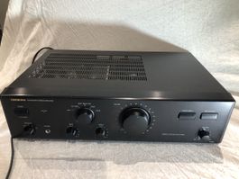 ONKYO Integrierter Stereo Verstärker A-801 + 2 SANYO sx330BW