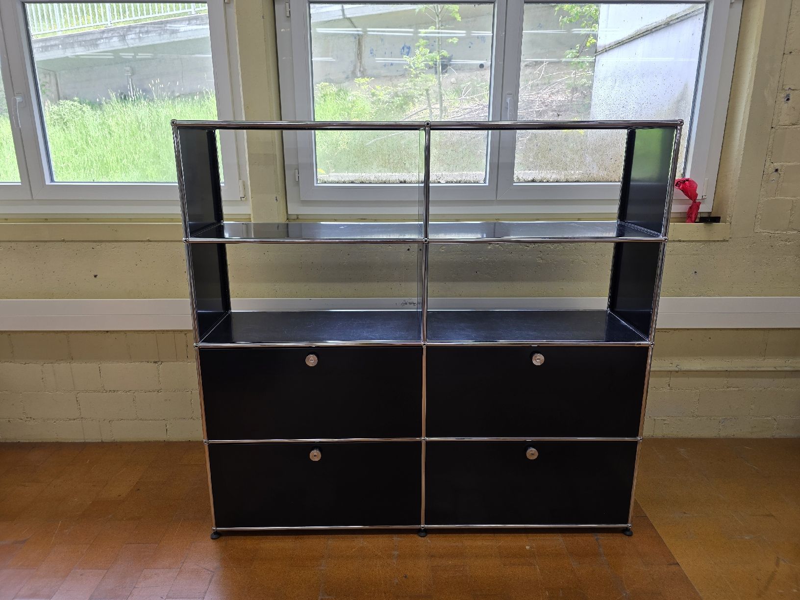 USM Scaffali: Designer Regal USM Haller schwarz  – Usato da Lichtensteig venduto da UsedINStore 1