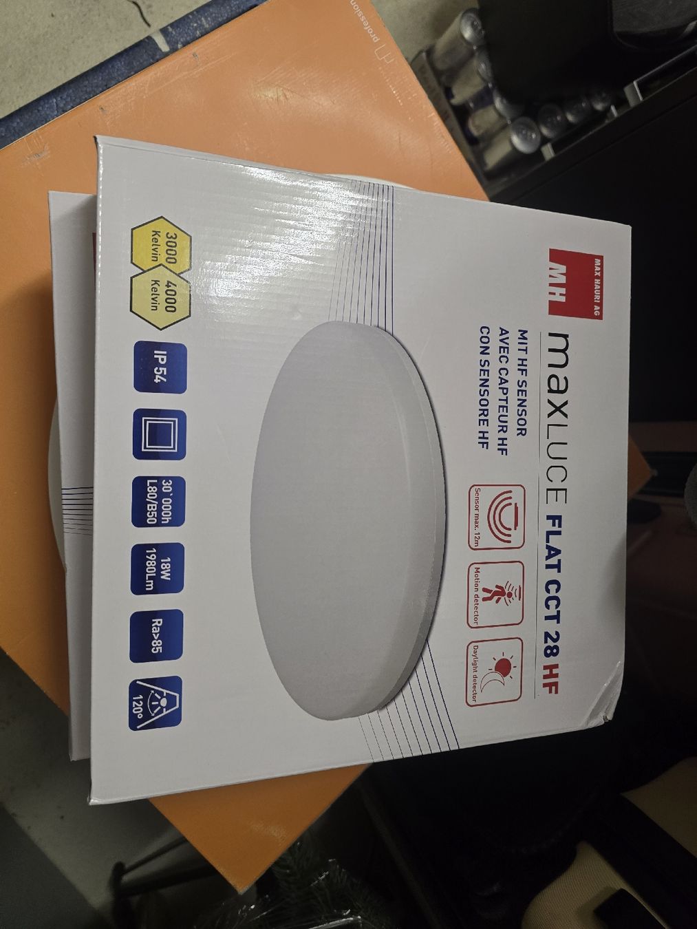 Lampadari & plafoniere: 2x Lampen Maxlux Deckenleuchte FLAT CCT 28 HF neu – Nuovo e nell'imballaggio originale da Cham venduto da NeraHandel 1