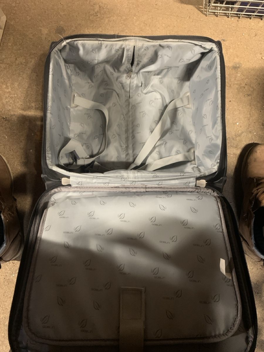 Reisekoffer: Kleiner Reisekoffer Koffer Tasche – Gebraucht aus Opfikon von Safside 1