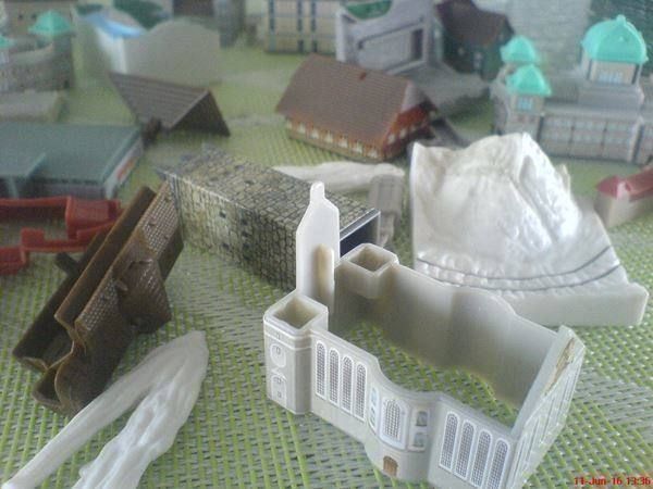 Giocattoli: viele mini mania Gebäude – Nuovo (secondo la descrizione) da Oftringen venduto da andrax 2