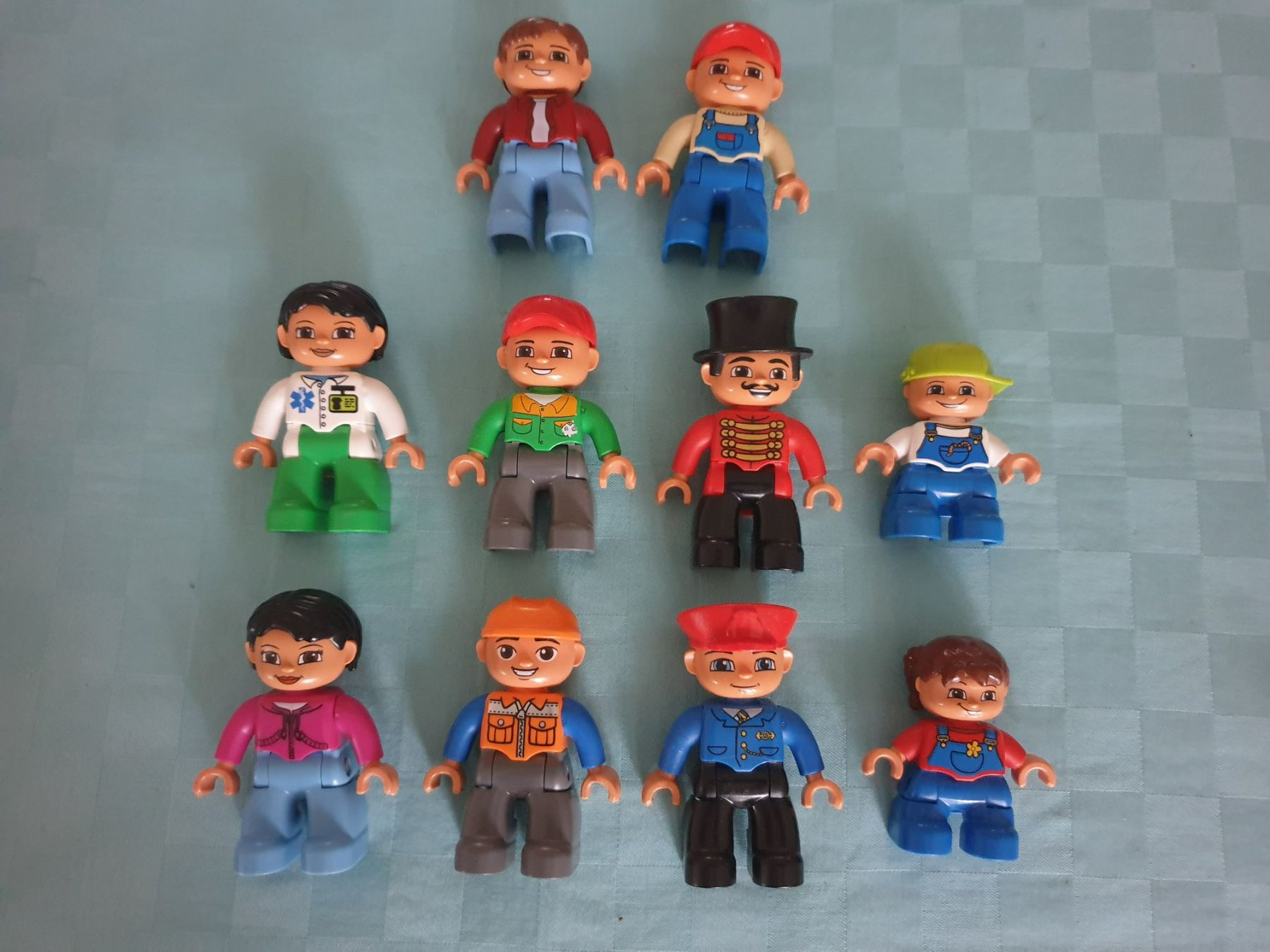 Giocattoli: 10 LEGO DUPLO Figuren – Usato da Mörschwil venduto da spirspi