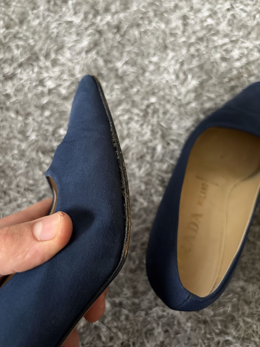 Prada Scarpe da donna: Prada Milano Navy Blue Heels – Usato da Brislach venduto da edu_t6pq 5