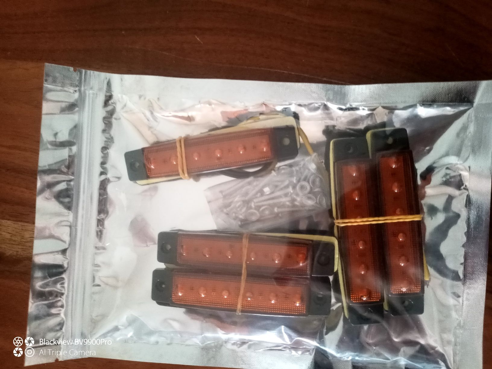 Alle Autoersatzteile: Positionslichter Orange – Neu und originalverpackt aus Bettwil von Green_rider