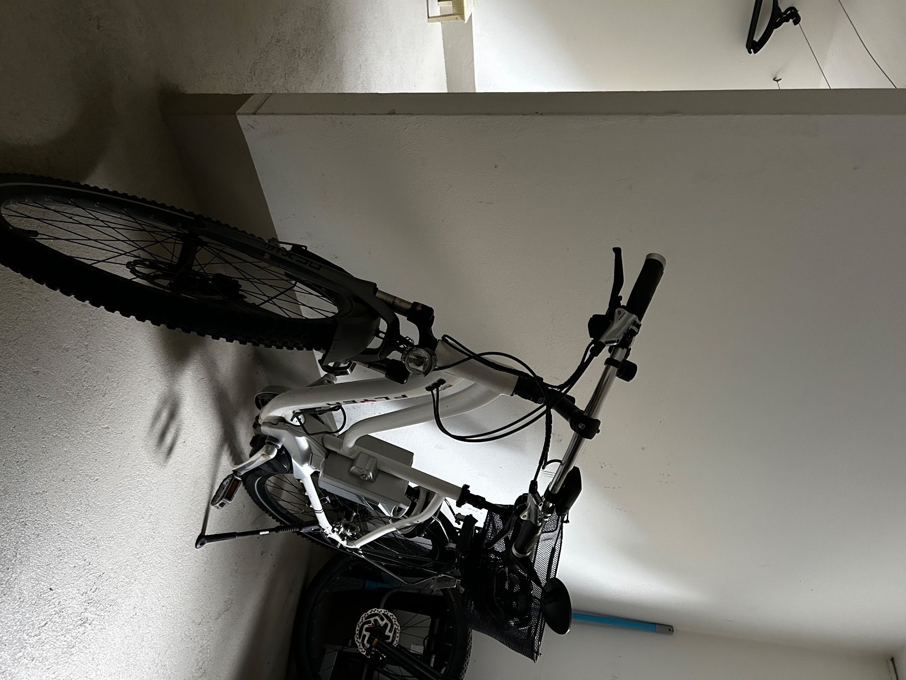 Flyer Vélos: Vélo électrique  Flyer – D'occasion à Malleray par jul_cpf9 1