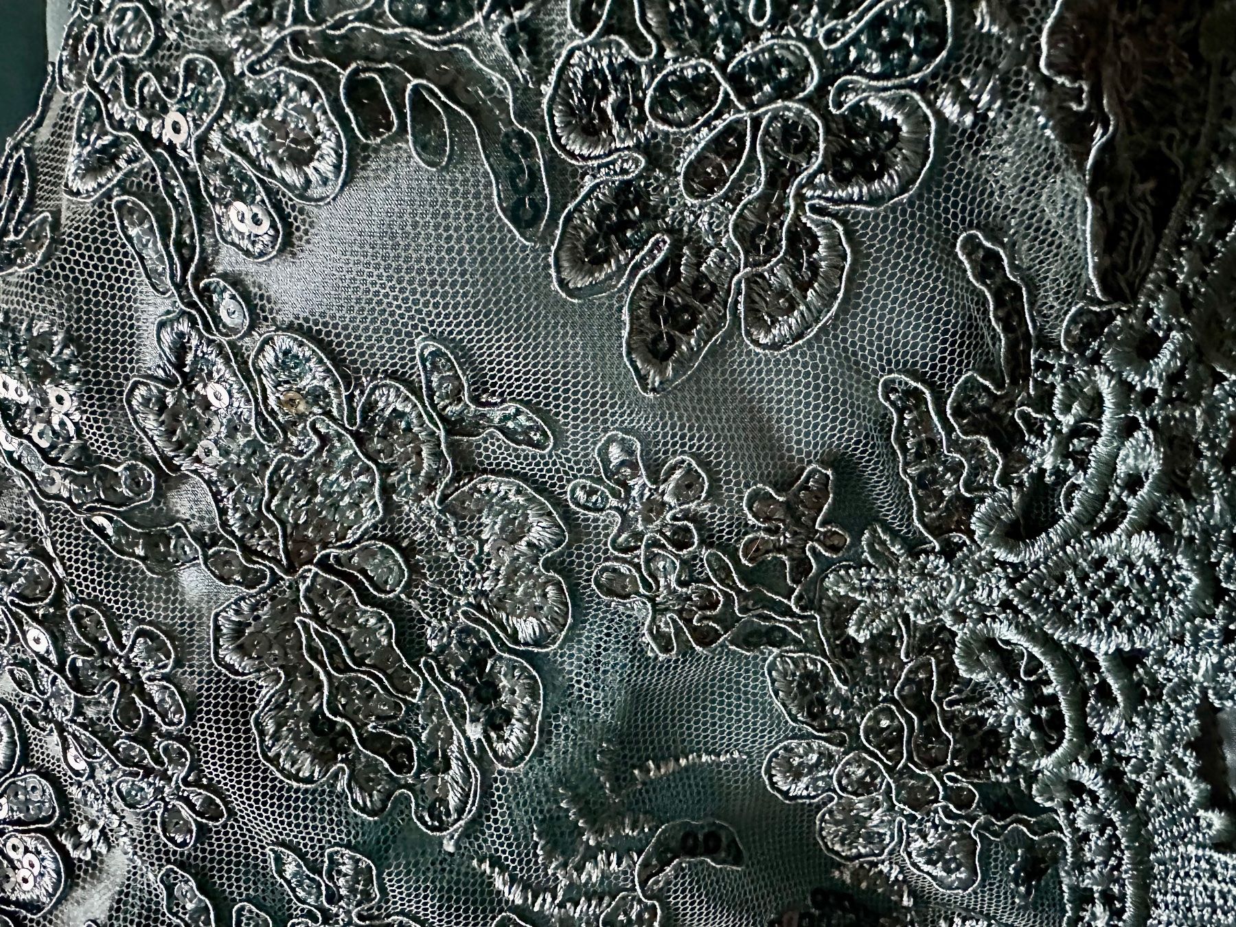 Vestiti: VERA MONT Abendkleid / 40 – Nuovo e nell'imballaggio originale da Spreitenbach venduto da Jessy8 8
