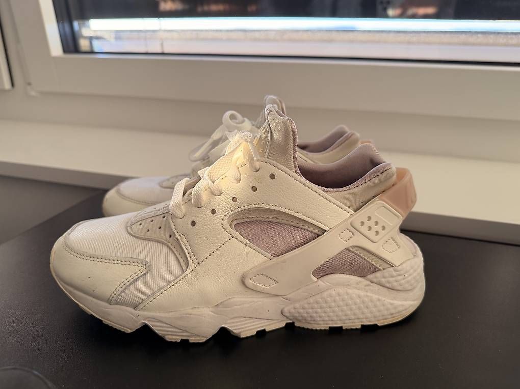 Scarpe da uomo: Nike Air Huarache – Usato da Allschwil venduto da Hamimi 1
