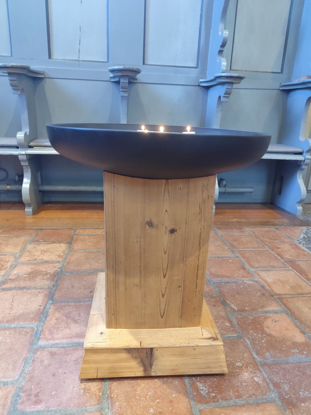 Bracieri: Lichtschale aus Altholz – Usato da Burgistein venduto da Franks-Design