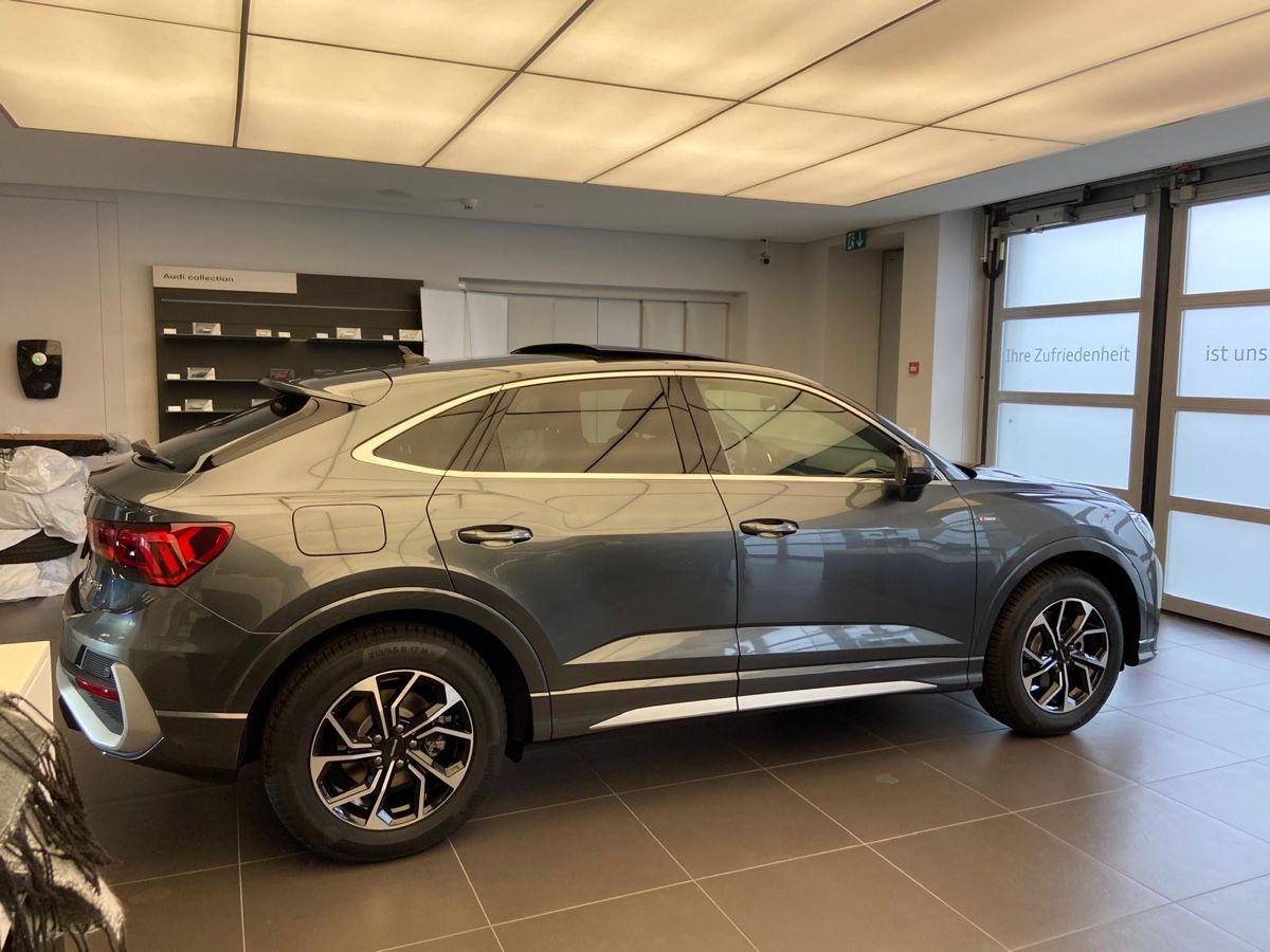 Audi Automobili: Audi Q3 Sportback – Usato da Corgémont venduto da Grubii92 5