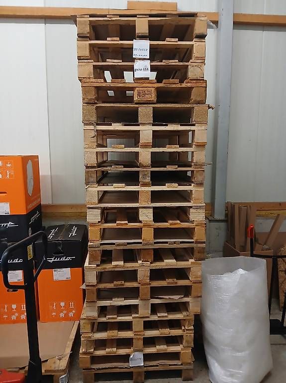 Pallets: Einwegpaletten gratis abzugeben  – Usato da Lausen venduto da Zubsi
