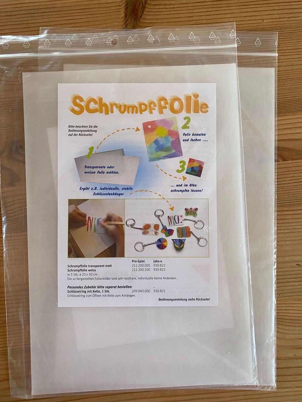 Kits de loisir créatif: 2 Sets Schrumpffolie – Neuf (Voir description) à Uttwil par Samu69