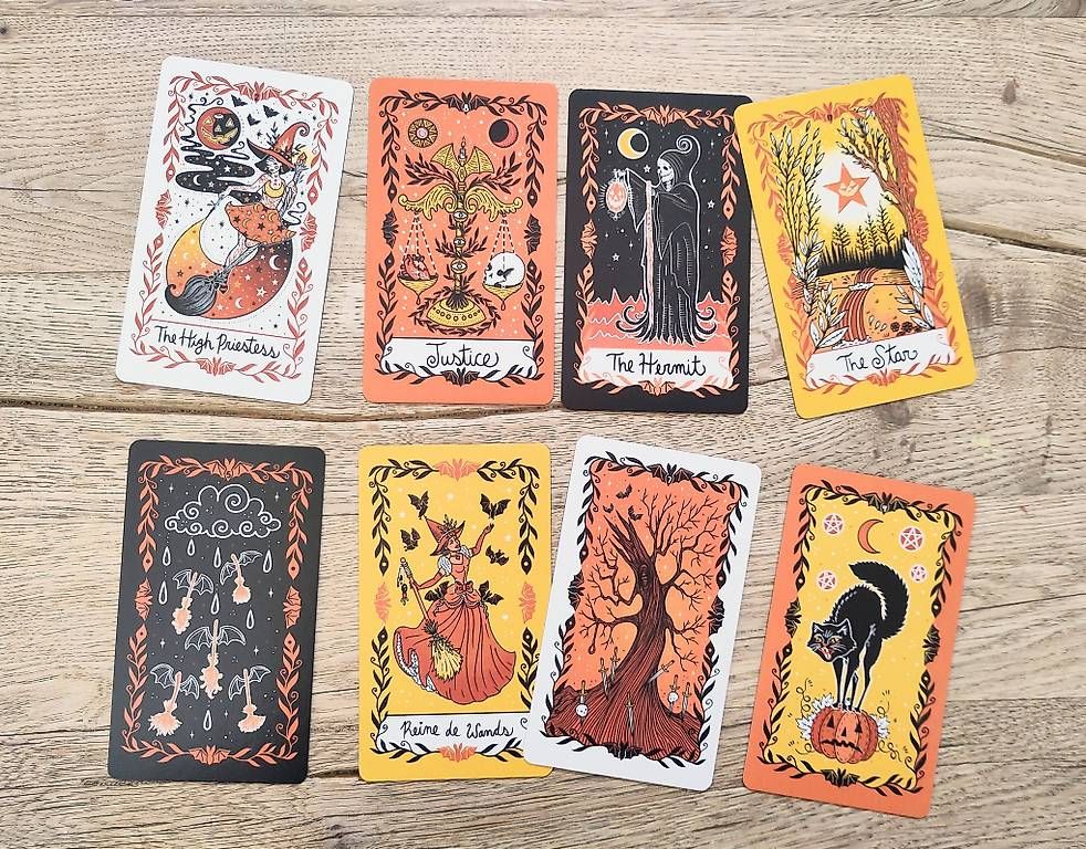 Spiele: Lot Tarot et oracles neufs – Neu und originalverpackt aus Yvonand von rox_8y69 2