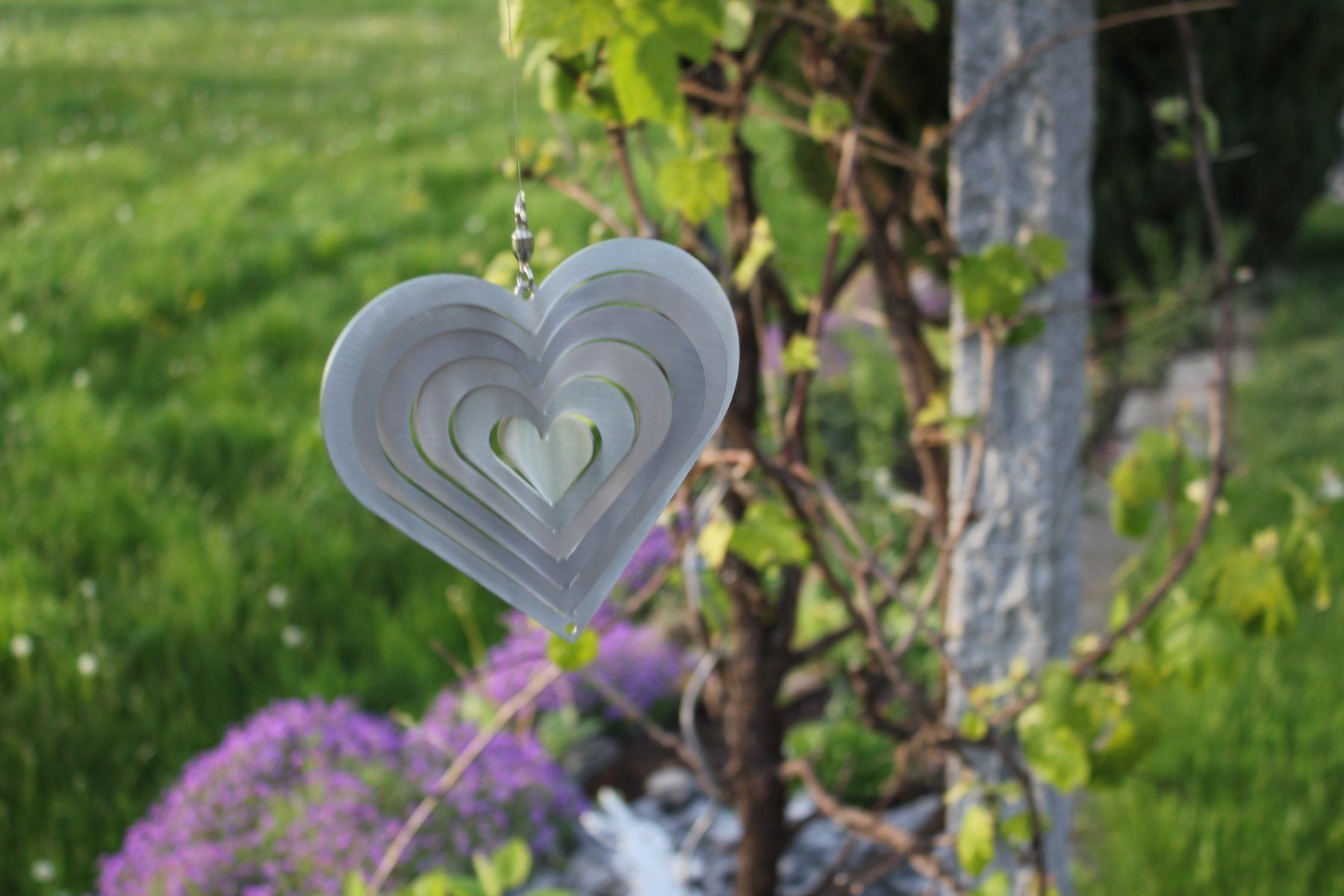 Statue per giardino: Muttertagsgeschenk - Herz aus Chromstahl – Nuovo e nell'imballaggio originale da Niederwil venduto da berger_steel_deco