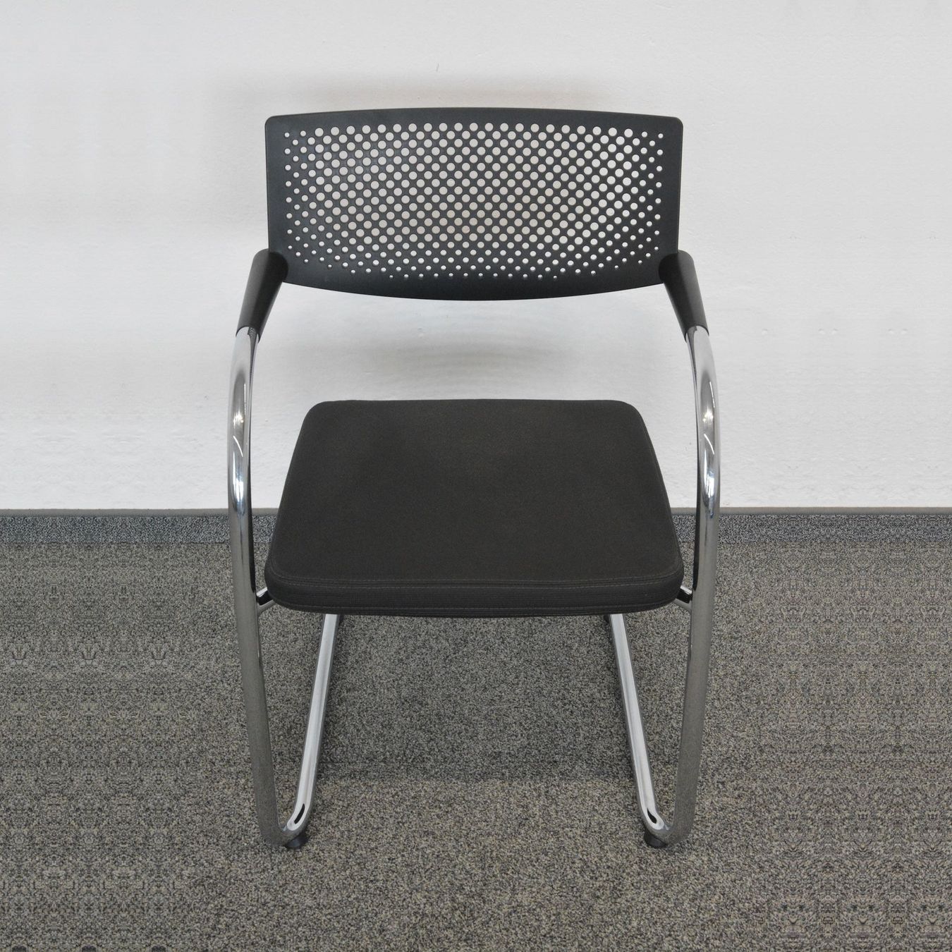 Vitra Sedie: Vitra Visavis 2 Freischwinger - Stapelbar - Anthrazit - mit – Usato da Schönenwerd venduto da mcofficeshop