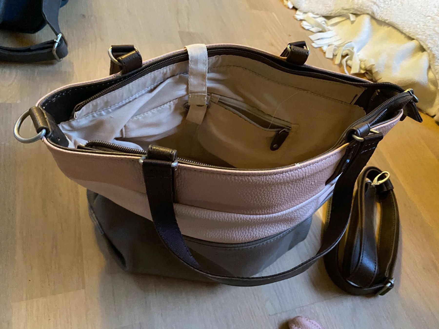 Zwei Borse da donna: Tasche ZWEI – Usato da Lostorf venduto da Lime10 1