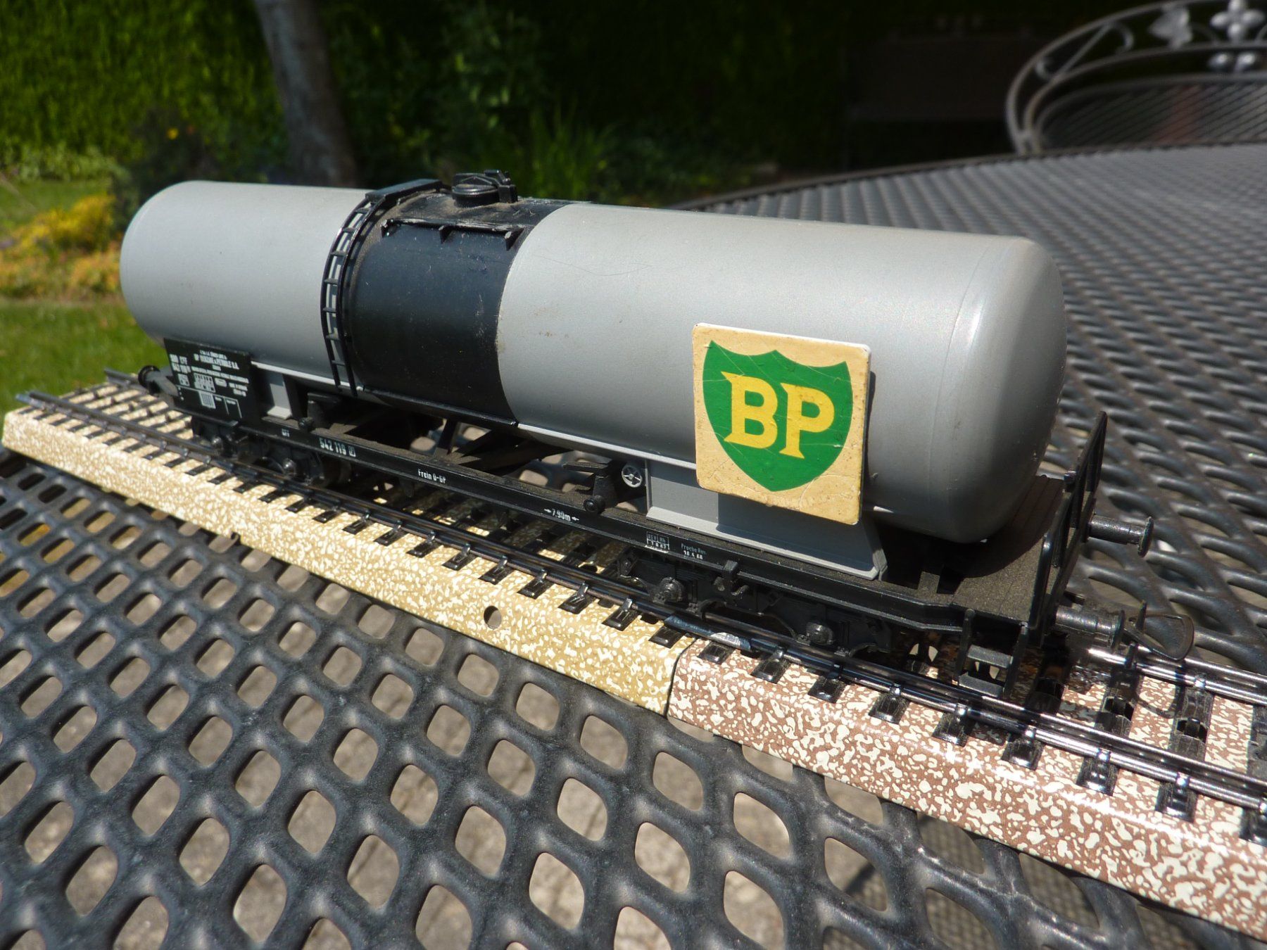 Modellini di ferrovie: Tankwagen HO – Usato da Gelfingen venduto da btrottmann