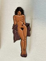 1 Pin Pinup Girl