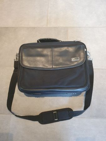Targus Laptop Tragetasche 15"
