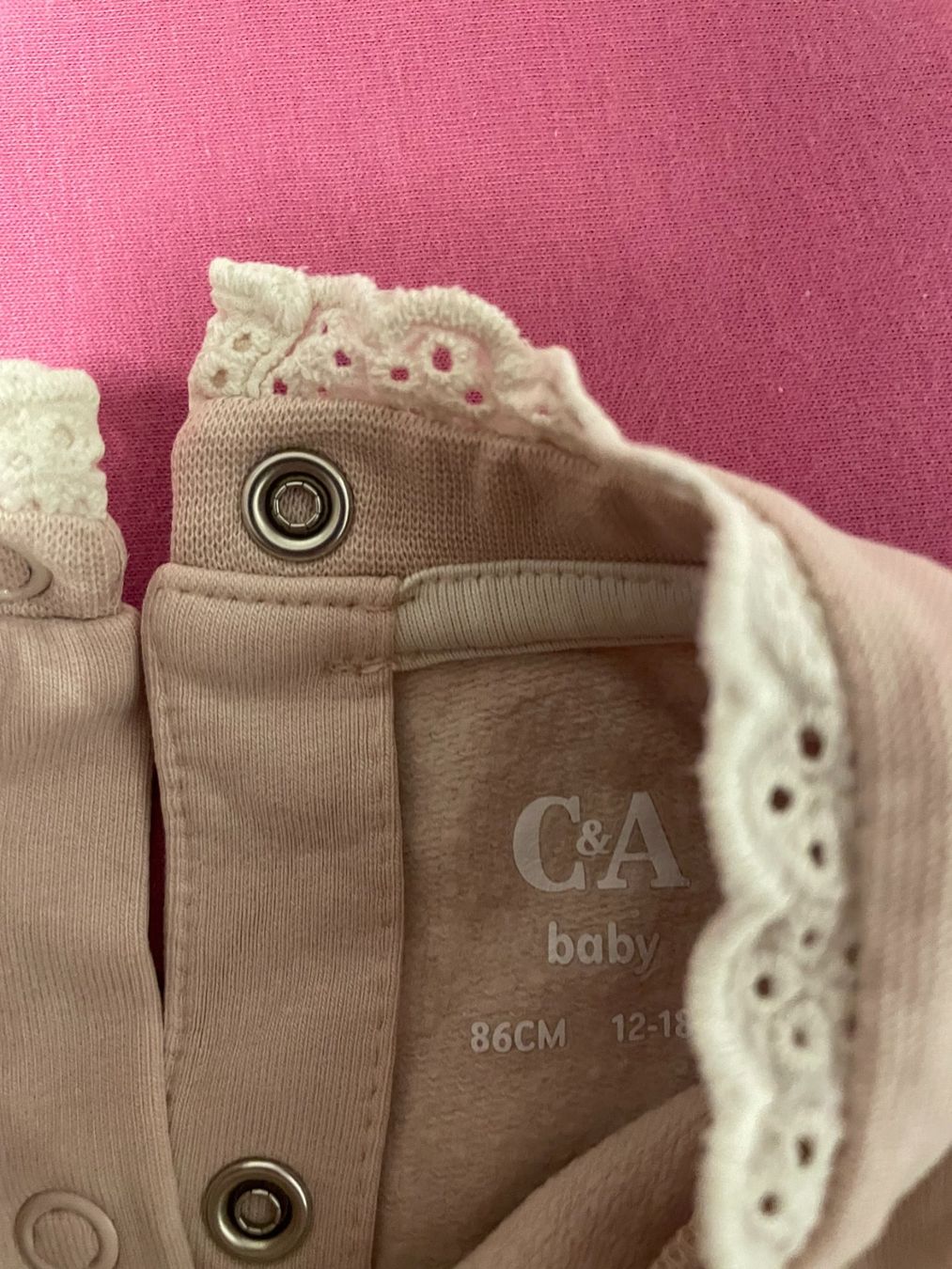 C&A Maglioni & Felpe: rosa Bärchen Pullover mit Rüschenkragen – Nuovo (secondo la descrizione) da Schwyz venduto da chasemaxus88 2