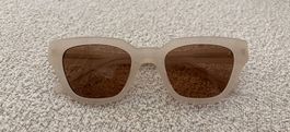 A. kjaerbede KAWS - CREAM BONE Sonnenbrille 
