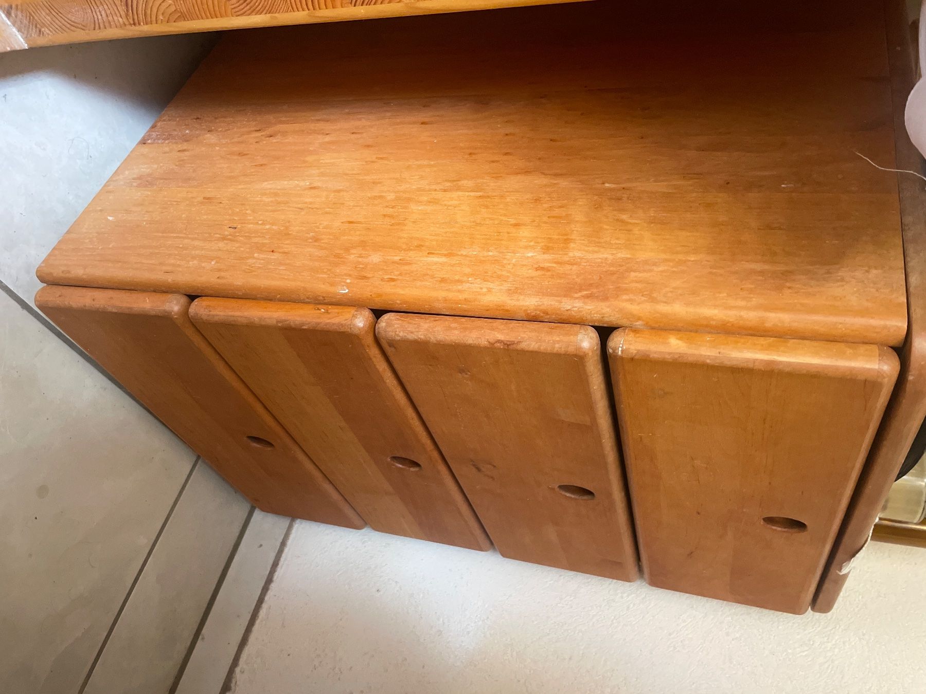 Cassettiere: Badezimmer Schrank Team 7 – Usato da mümliswil venduto da muemellian 1