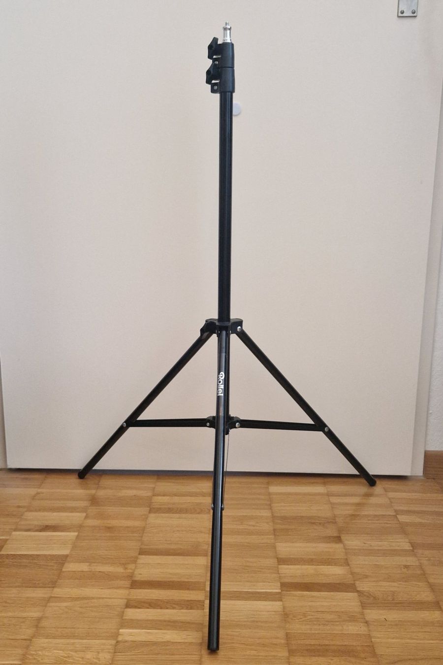 Treppiedi & Teste: Lichtstativ Rollei ca 190 cm – Usato da Wädenswil venduto da greengenesis
