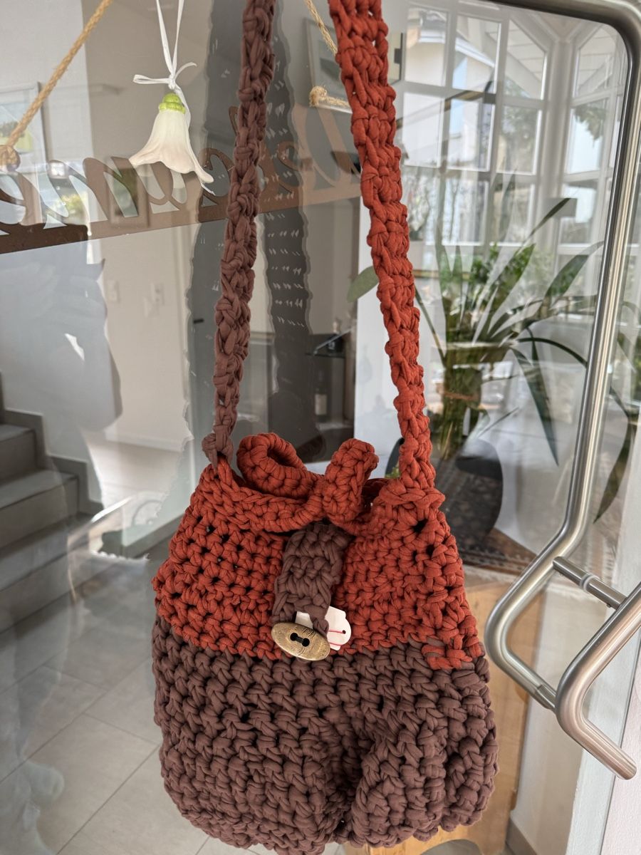 Borse da donna: Häkeltasche braun/ rost-Unikat – Nuovo (secondo la descrizione) da Oberuzwil venduto da gab_fd8j 1