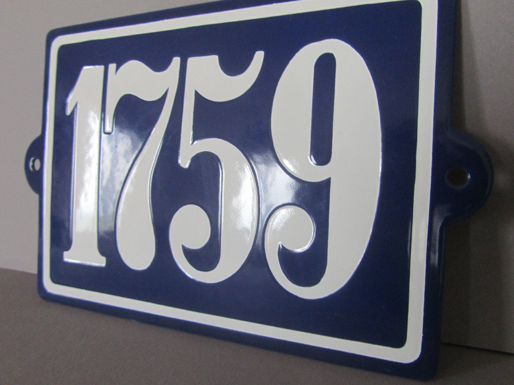 Insegne: Hausnummernschild, Emailschild, Nr. 1759 – Usato da Seengen venduto da mikelele