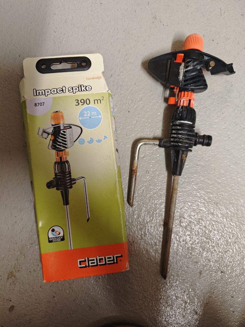 Tutti gli attrezzi: Claber Sprinkler mit Aufprallnadel – Usato da Buchs SG venduto da Lego.Enthusiast