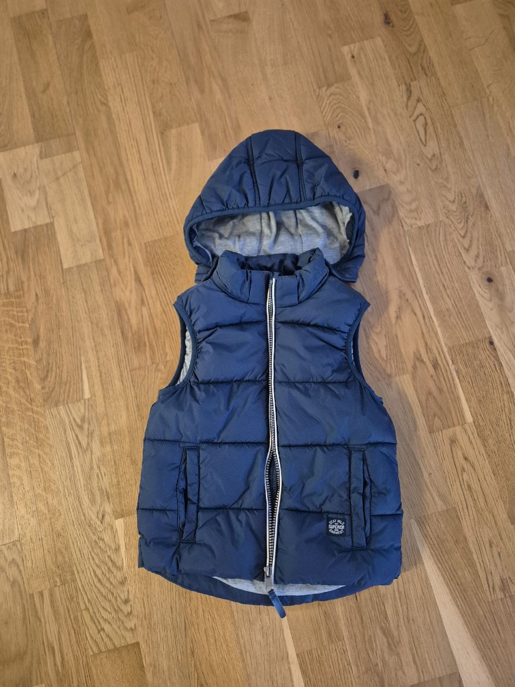 H&M Altro abbigliamento per bambino: Gilet – Nuovo (secondo la descrizione) da Altishofen venduto da Simba220