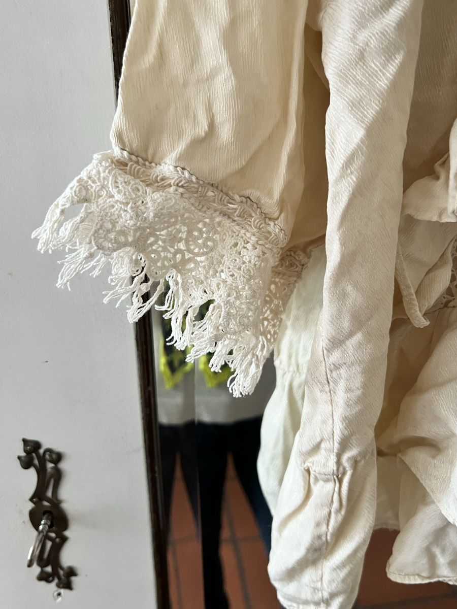 Camicette: Wunderschöne Bluse von Louise Misha S – Usato da Zürich venduto da panka01 3