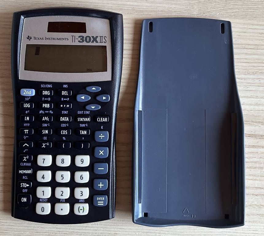 Texas Instruments Calcolatrici tascabili: Taschenrechner Texas Instruments TI-30XIS – Usato da Wilen b. Wil venduto da liv_8