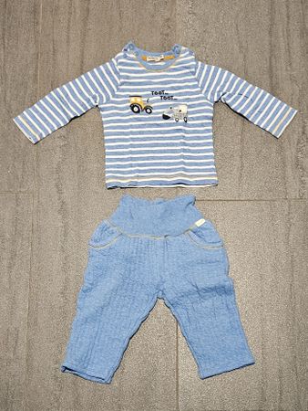 Süsses Baby Set Grösse 74: Hose & Langarmshirt
