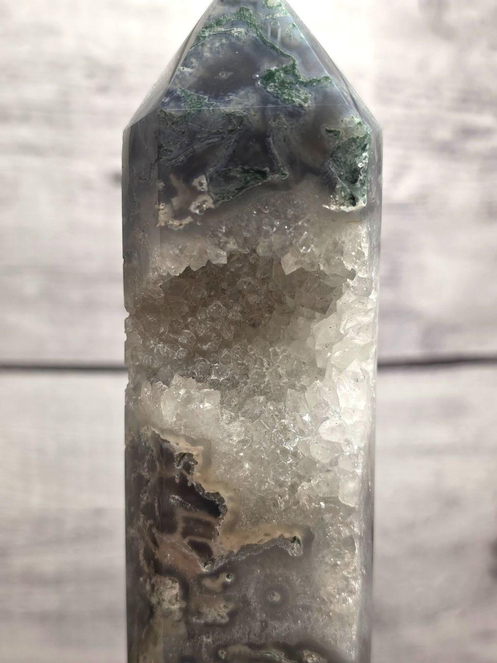 Minerali & Pietre curative: Moosachat Obelisk mit toller Druse 445g – Nuovo e nell'imballaggio originale da Matzingen venduto da Shay_Crystalz 1