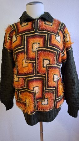 Strickpullover bunt in Patchworkoptik