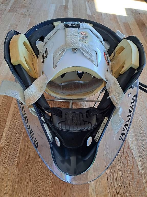 Maschere: Bauer Goalimaske mit Plexi Halsschutz – Usato da Oberburg venduto da Tornados1 1