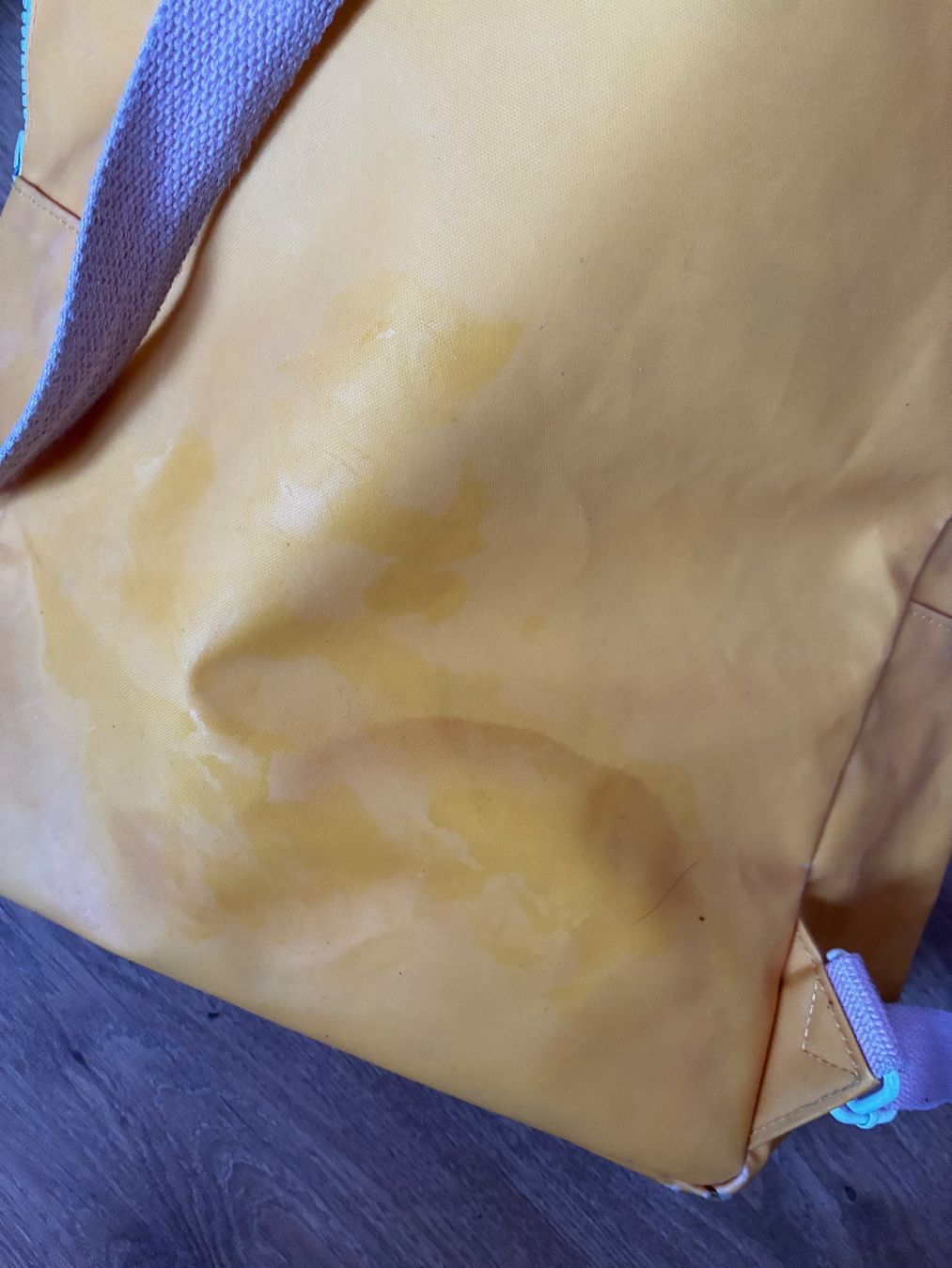 Zaini: Sac à dos Sticky Lemon – Usato da Lausanne venduto da MademoiselleZuzu 1