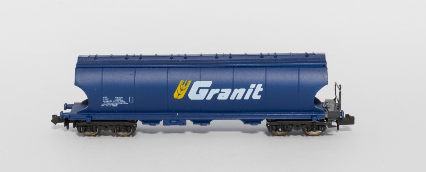 Modellini di ferrovie: Artrain Getreidewagen Upps "Granit" – Usato da Thun venduto da Irreriwan